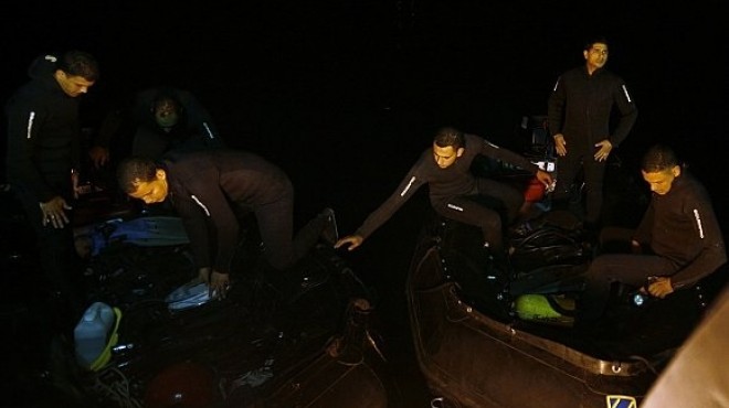 عاجل| انتشال 3 جثث من المركب الغارق في الوراق