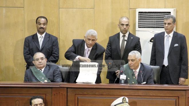 قضاة وقانونيون: الحديث لا يؤثر على محاكمته والرئيس الأسبق التزم بعدم التعليق على قرارات المحكمة