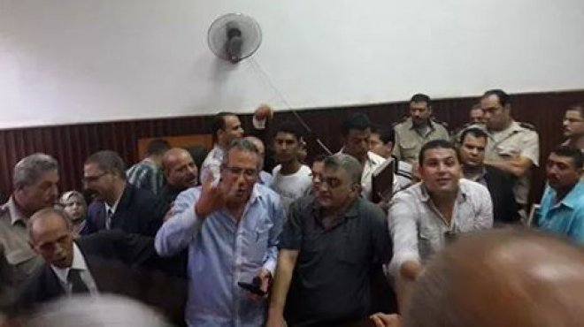 محامو ميت غمر الدقهلية يواصلون إضرابهم ..والنقيب: الإخوان وراء الأزمة
