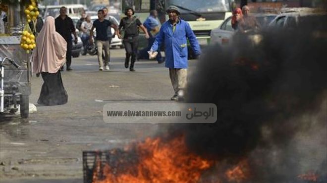 إخوان الإسكندرية يقطون طريق المطار 