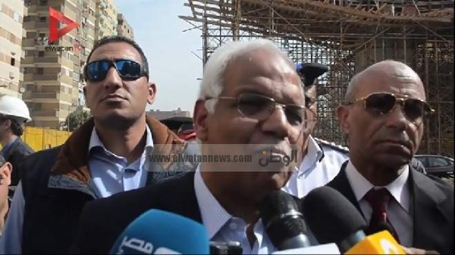 بالفيديو| محافظ القاهرة يتفقد محور 