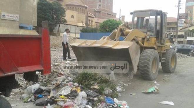 حي العمرانية يشن حملة موسعة لنظافة الشوارع