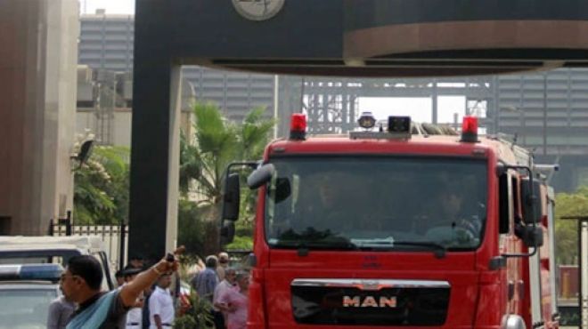13 سيارة إطفاء لإخماد  حريق مقلب قمامة بالطريق الدائري في المحلة