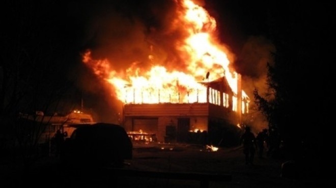 أمن الشرقية: حريق المدرسة أسفر عن احتراق 3 غرف تستخدم مخازن