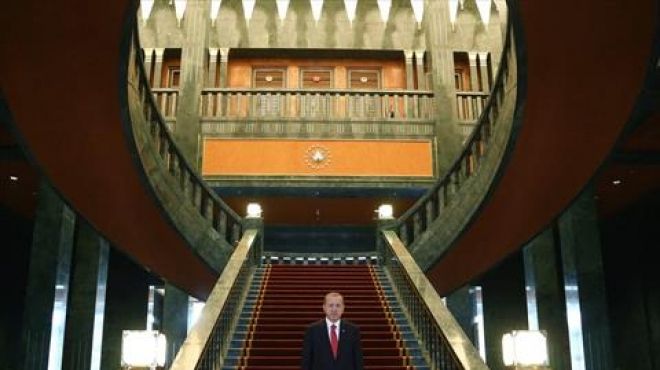 قصر أردوغان أكبر 30 مرة من «البيت الأبيض» و«الإليزيه»