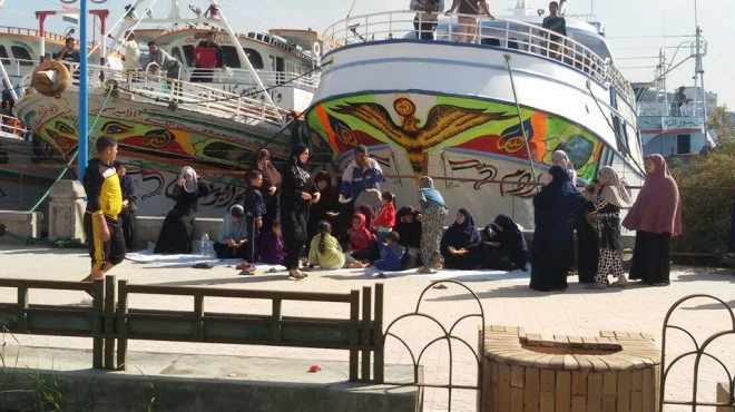 وصول 73 صيادا لميناء الأتكة بالسويس بعد الإفراج عنهم من قبل السعودية
