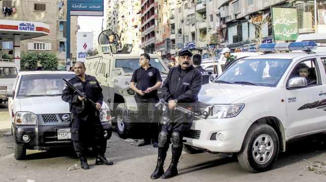 قوات الأمن تفرق تجمعا لمواطنين في 