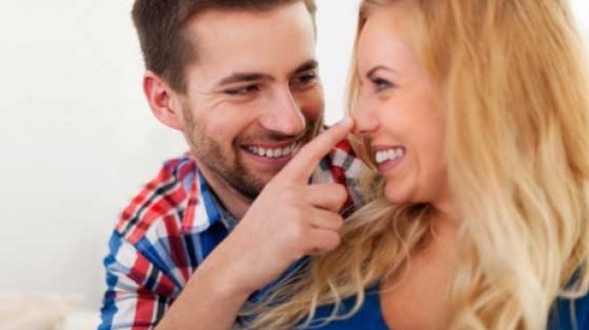 دراسة: حاسة الشم تعزز معلومات المرأة حول شريك حياتها 