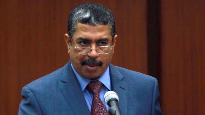البرلمان اليمني يرفع جلسة منح الثقة للحكومة