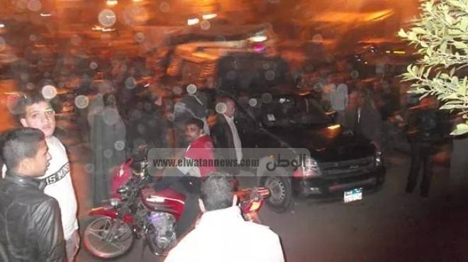 الأمن يغلق شارع عدلي بعد الاشتباه في جسم غريب.. والمفرقعات تنتقل للفحص