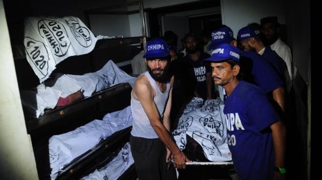 ارتفاع  حصيلة قتلى حريق مصنع ملابس في باكستان إلى 250 قتيلا
