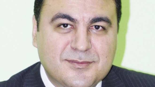ياسر عبدالعزيز: إعلاميو القناة من الإخوان أصبحوا «فرق عملة»