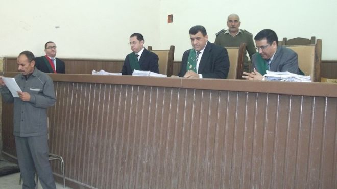 تأجيل محاكمة 55 إخوانيا في أحداث تعطيل الاستفتاء على الدستور بسوهاج