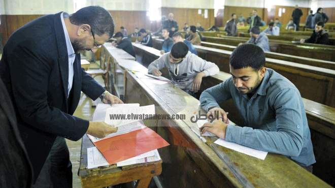 رئيس جامعة المنوفية: إحكام التأمين على لجان الامتحانات ورصد 90 حالة غش