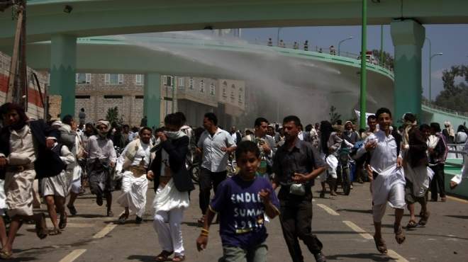  عودة الهدوء الحذر إلى جنوب اليمن.. وطلاب جامعة صنعاء يطالبون بإنهاء عسكرة الحرم