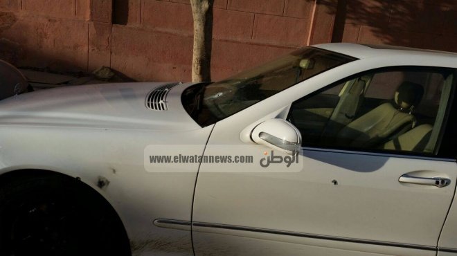 أمن جامعة الإسكندرية يشتبه في سيارة أمام كلية الآداب بالشاطبي
