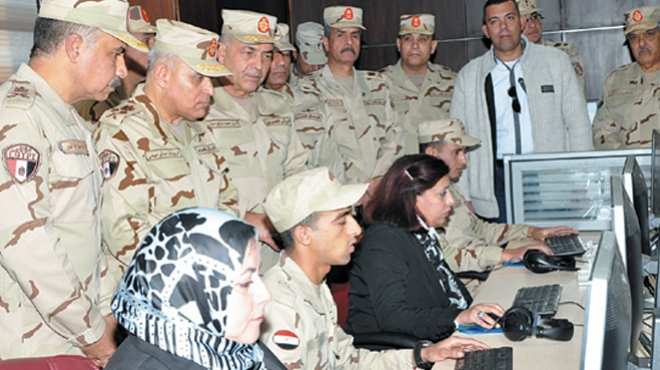 وزير الدفاع: ندرك المخاطر.. والمصريون القوة الحقيقية للقوات المسلحة