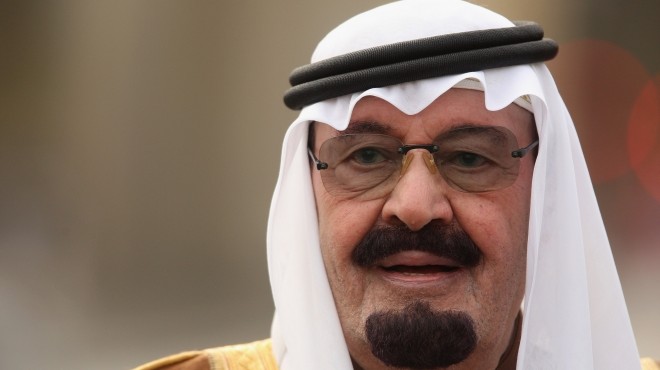 محلب وأمراء الكويت وقطر البحرين يغادرون الرياض بعد تقديم واجب العزاء