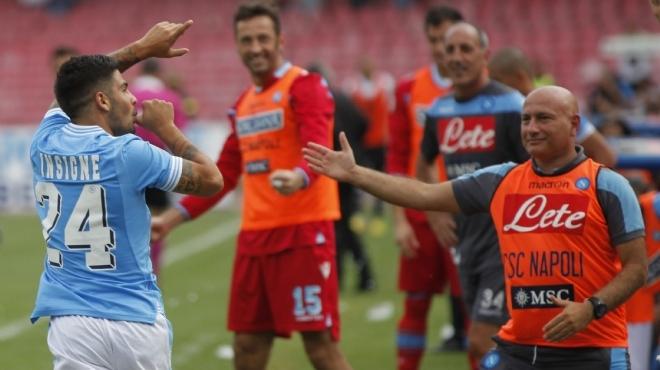 نابولي يحرز انتصاره الثالث في الدوري الإيطالي على حساب بارما