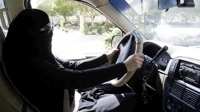 سويسرا تمنع السعوديات من قيادة السيارات في شوارعها