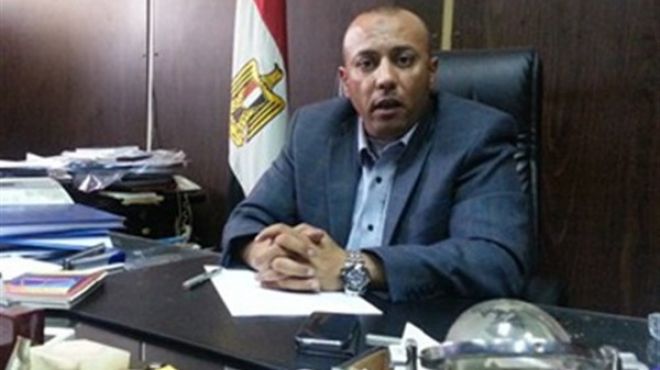 محافظ المنوفية يناقش مع قيادات أحزاب سياسية مشاكل المواطنين