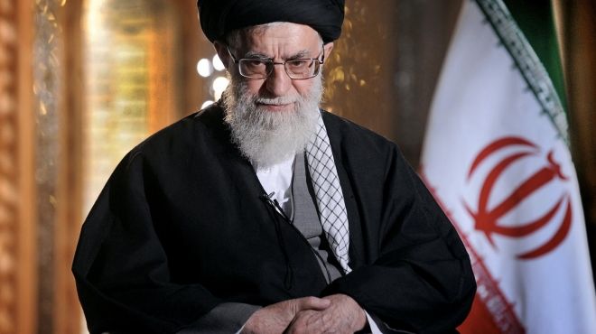 خامنئي: سياسة إيران تجاه الحكومة الأمريكية لن تتغير