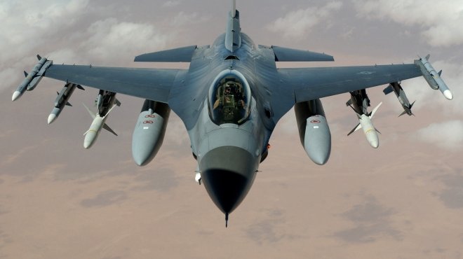 خبراء عسكريين: الطائرات الأمريكية الواردة إلى مصر أحدث طرازات الـF-16