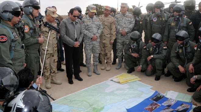 عسكريون: زيارة السيسي المنطقة الغربية العسكرية ترفع معنويات الجنود