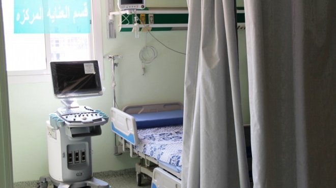 مستشفى دسوق تستقبل 3 حالات اشتباه تسمم بسبب الفسيخ