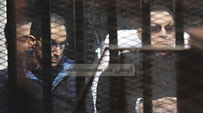 عاجل| تأجيل الطعن على براءة مبارك والعادلي لـ7 مايو المقبل