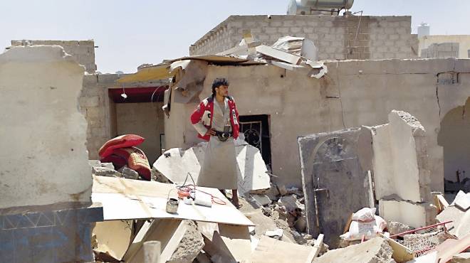 سقوط 27 قتيلا بينهم 19 حوثي في قصف جوي لـ