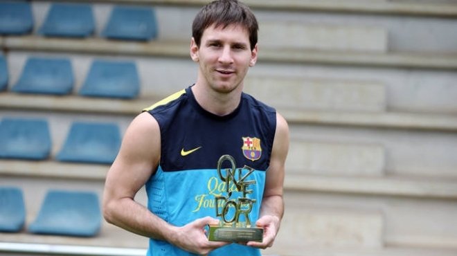 صحف كتالونيا تحتفل بفوز ميسي بجائزة أفضل لاعب في العالم