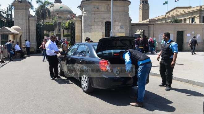 قوات الأمن تمشط محيط جامعة القاهرة وميدان النهضة