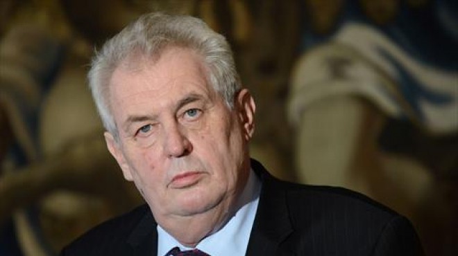 رئيس وزراء التشيك لا يعارض زيارة 