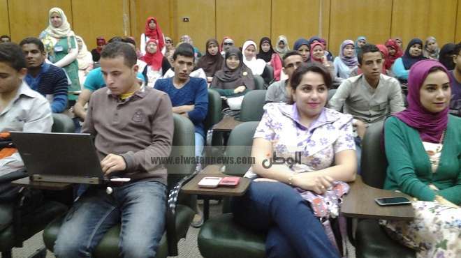 مجلس الشباب المصري يبحث مبادئ العمل المشترك مع اتحاد الطلاب الأفارقة