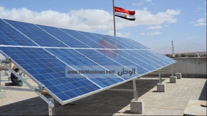 بالصور| تنفيذ 40 % من محطة الطاقة الشمسية لمبنى محافظة جنوب سيناء