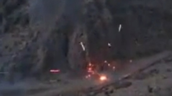 بالفيديو| الجيش السعودي يمطر الحوثيين بالرصاص