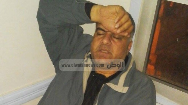 موظف بهيئة ميناء دمياط يفض إضرابه عن الطعام بمستشفى كفر البطيخ
