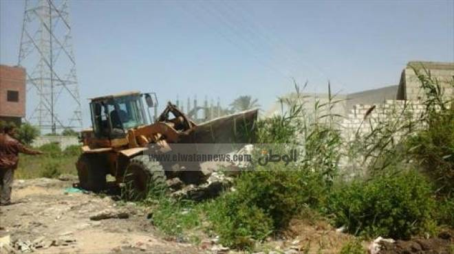 إزالة 25 حالة تعد على الأراضي الزراعية وحرم نهر النيل بكفر الشيخ