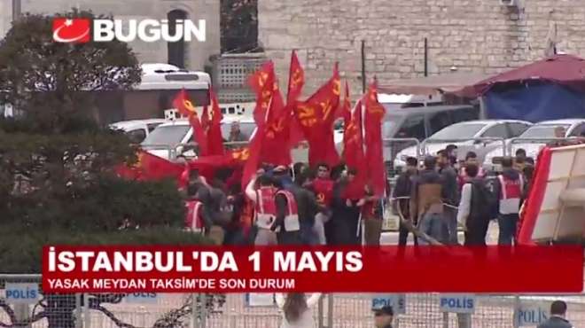 بالفيديو| لحظة اقتحام متظاهرين أتراك لميدان 