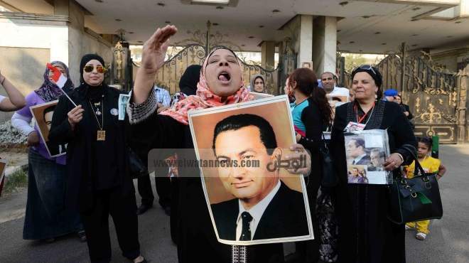 أنصار مبارك يعلنون تضامنهم مع أحمد موسى: 