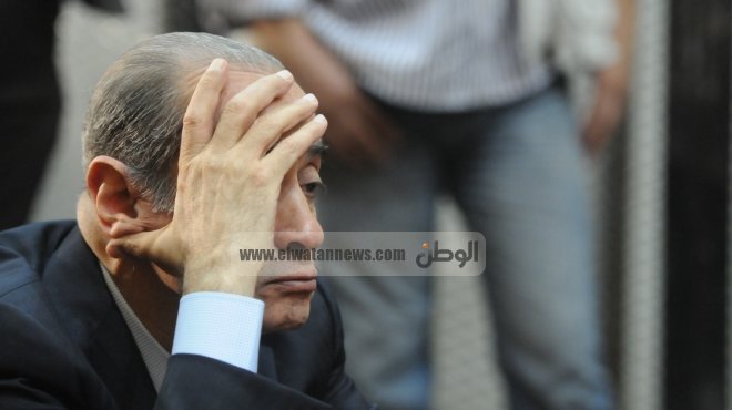 بالصور|بعد الحكم على مبارك ونجليه.. صراخ وبكاء وهتافات في قاعة المحكمة