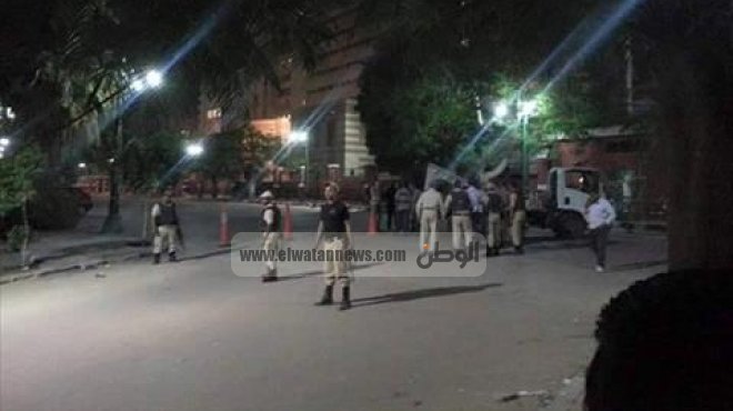 عاجل| إصابة شرطي في انفجار بمحيط مجمع محاكم أسيوط