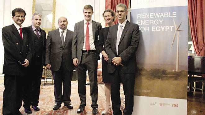 السفير البريطانى: سنلعب دوراً مهماً فى مشروعات الطاقة بمصر