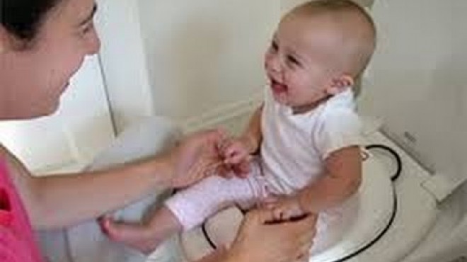 أهمية تدريب الاطفال على استخدام المرحاض