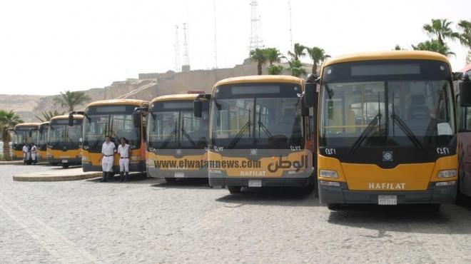 بالصور| الإمارات تسلم الدفعة الثانية من الحافلات لهيئة النقل العام