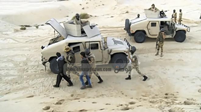 الجيش يحبط تسلل خلية إرهابية إلى سيناء..والأباتشي تصفي 5 عناصر إجرامية