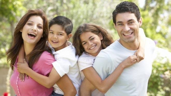 8 مفاتيح سحرية لتحقيق السعادة والترابط الأسري