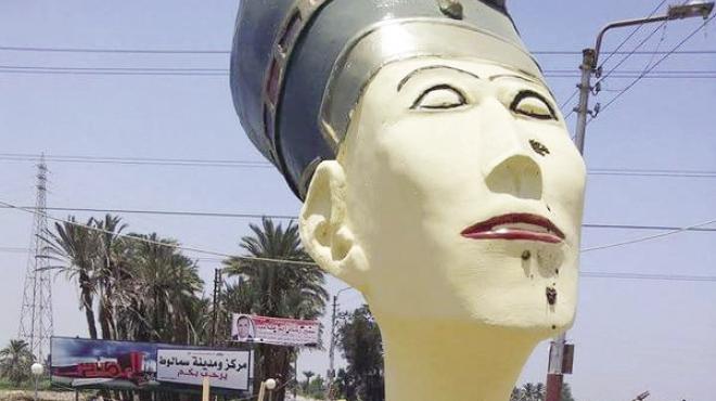 بعد أزمة «نفرتيتى».. تماثيل «طه حسين ومحفوظ وشاهين» تنتظر الإزالة
