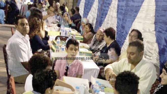 وحدة وطنية: كنيسة فى شبرا تنظم حفل إفطار.. والهدايا «أذكار إسلامية»